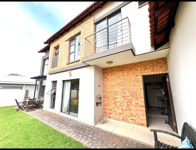 3 BEDROOM HOUSE FOR SALE IN MIDSTREAM RIDGE